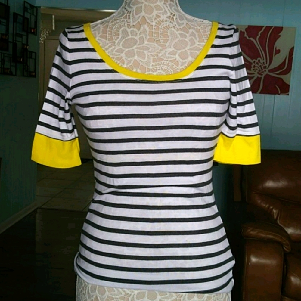 NWOT Gap super soft gray striped shirt